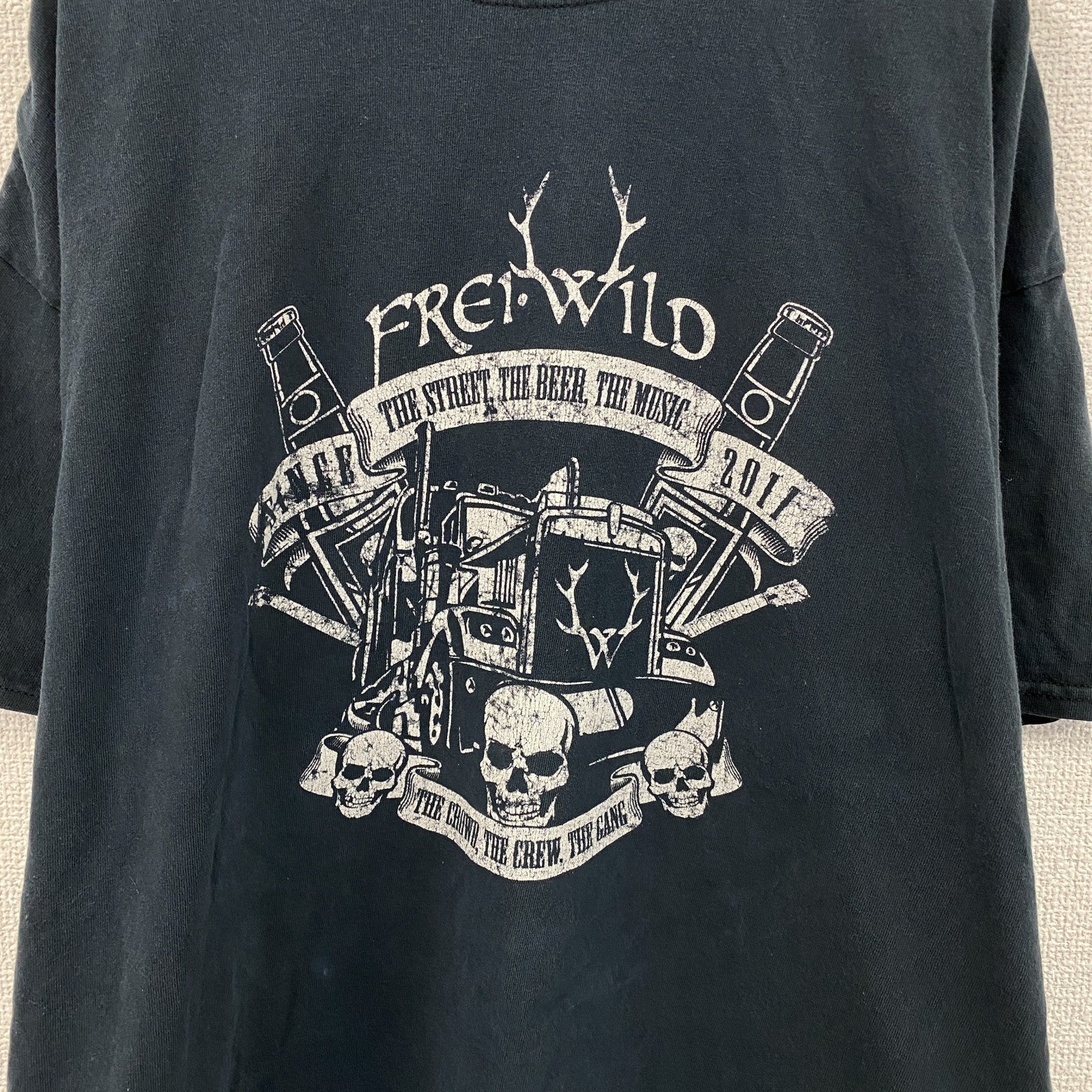 FREI WILD　フレイワイルド　半袖プリントTシャツ　バンドT　紺　ネイビー　XLサイズ　　古着