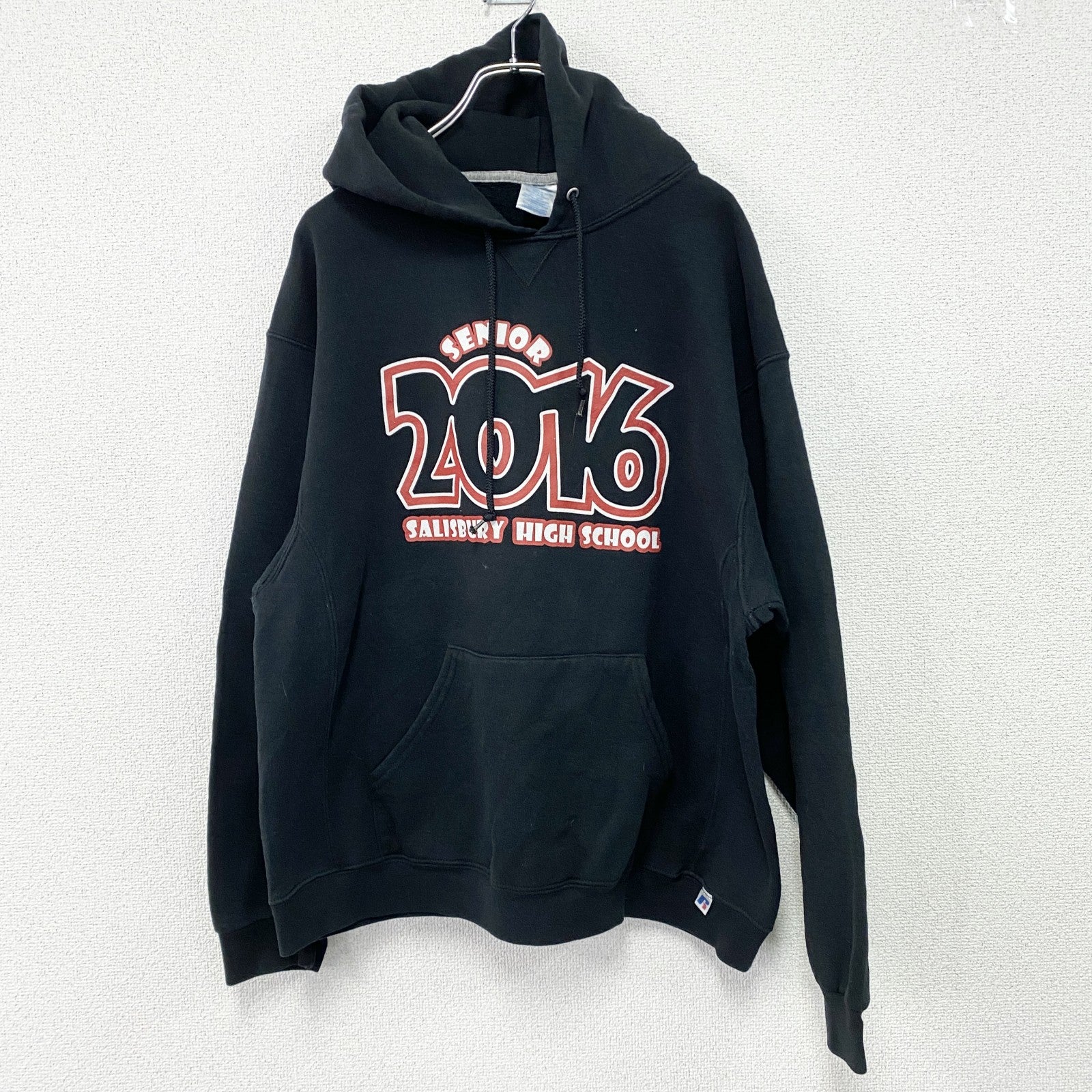 00s　RUSSELL ATHLETIC　ラッセル　スウェットパーカー/フーディー　ヴィンテージ　前V　黒　ブラック　XLサイズ　古着