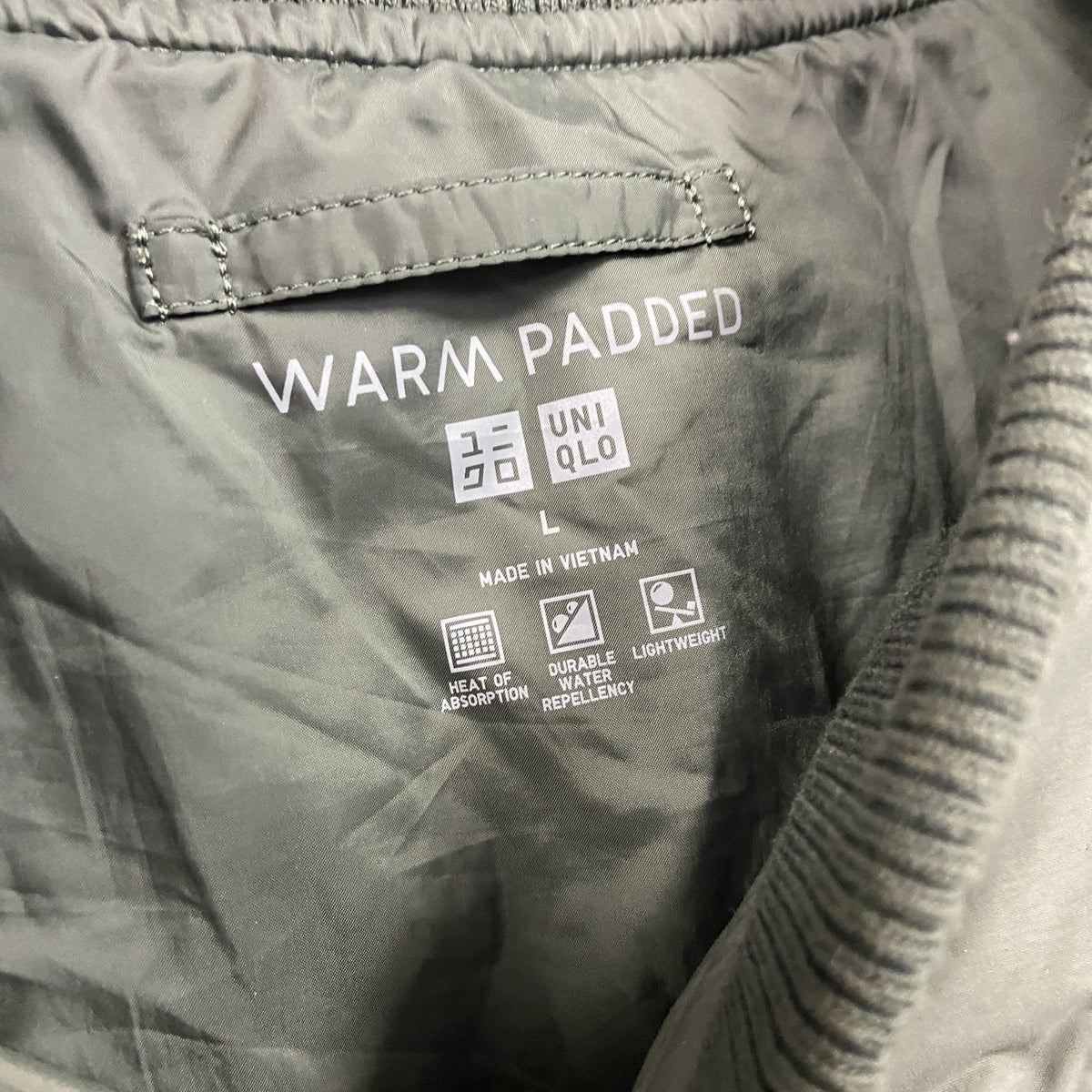 UNIQLO　ユニクロ　ヒートテックウォームパデッドジャケット　中綿入り　カーキ　Lサイズ　古着