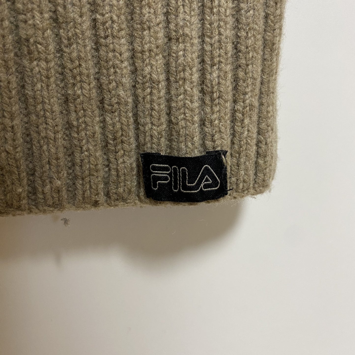 古着 used　FILA　フィラ　長袖ハーフジップニット　セーター　茶色　ブラウン　秋冬服　ビッグシルエット　XLサイズ