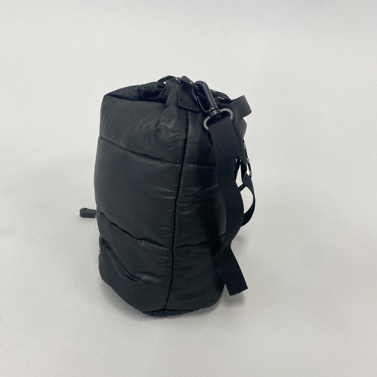 L.L.Bean　エルエルビーン　キルティング巾着バッグ　ショルダーバッグ　黒　ブラック