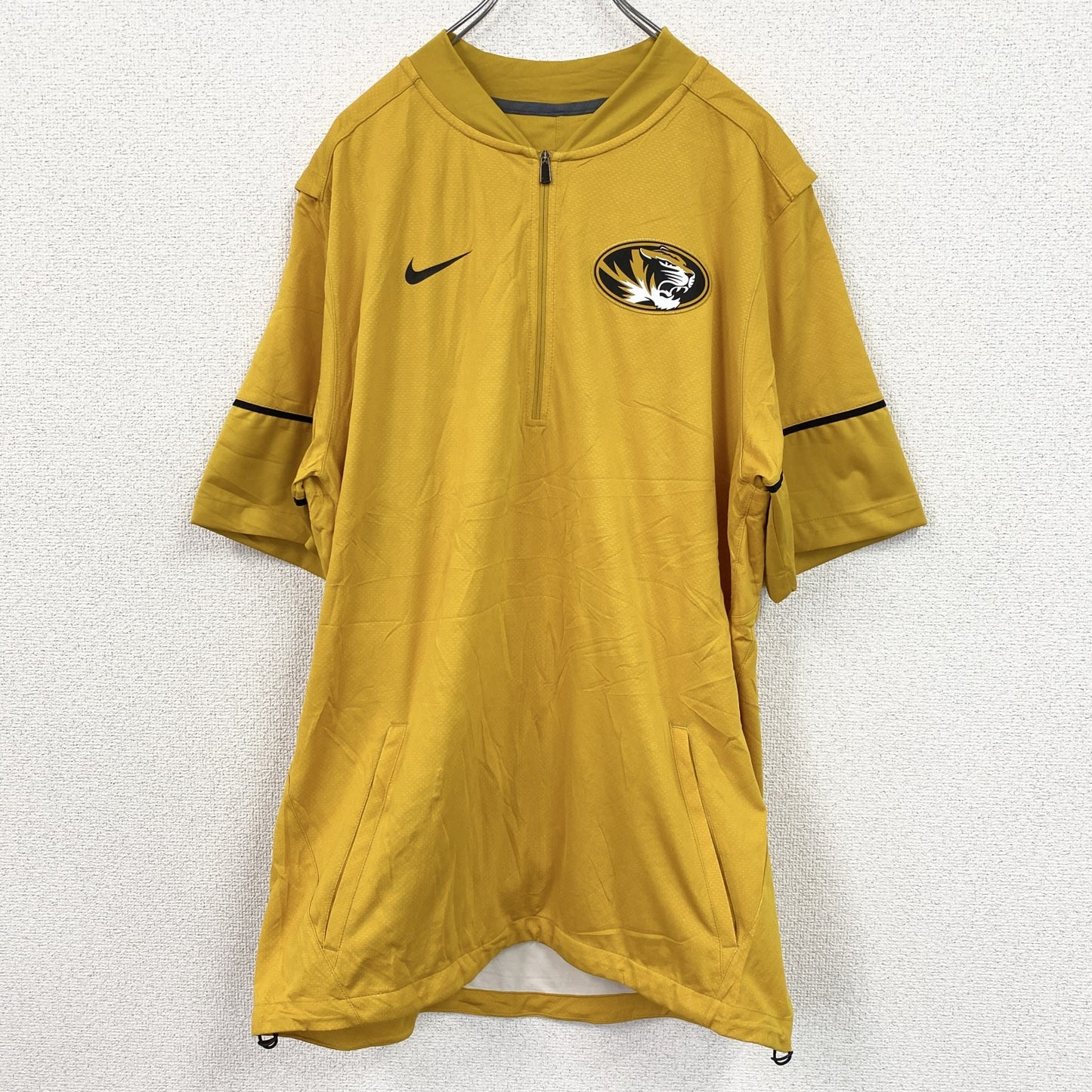 NIKE　ナイキ　半袖　ハーフジップナイロンジャケット　スウッシュロゴ　黄色　イエロー　Lサイズ