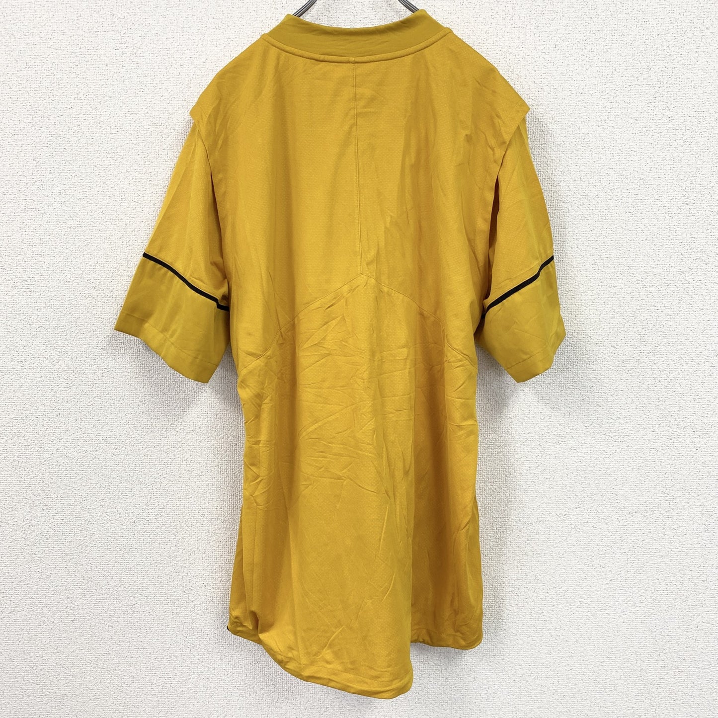 NIKE　ナイキ　半袖　ハーフジップナイロンジャケット　スウッシュロゴ　黄色　イエロー　Lサイズ