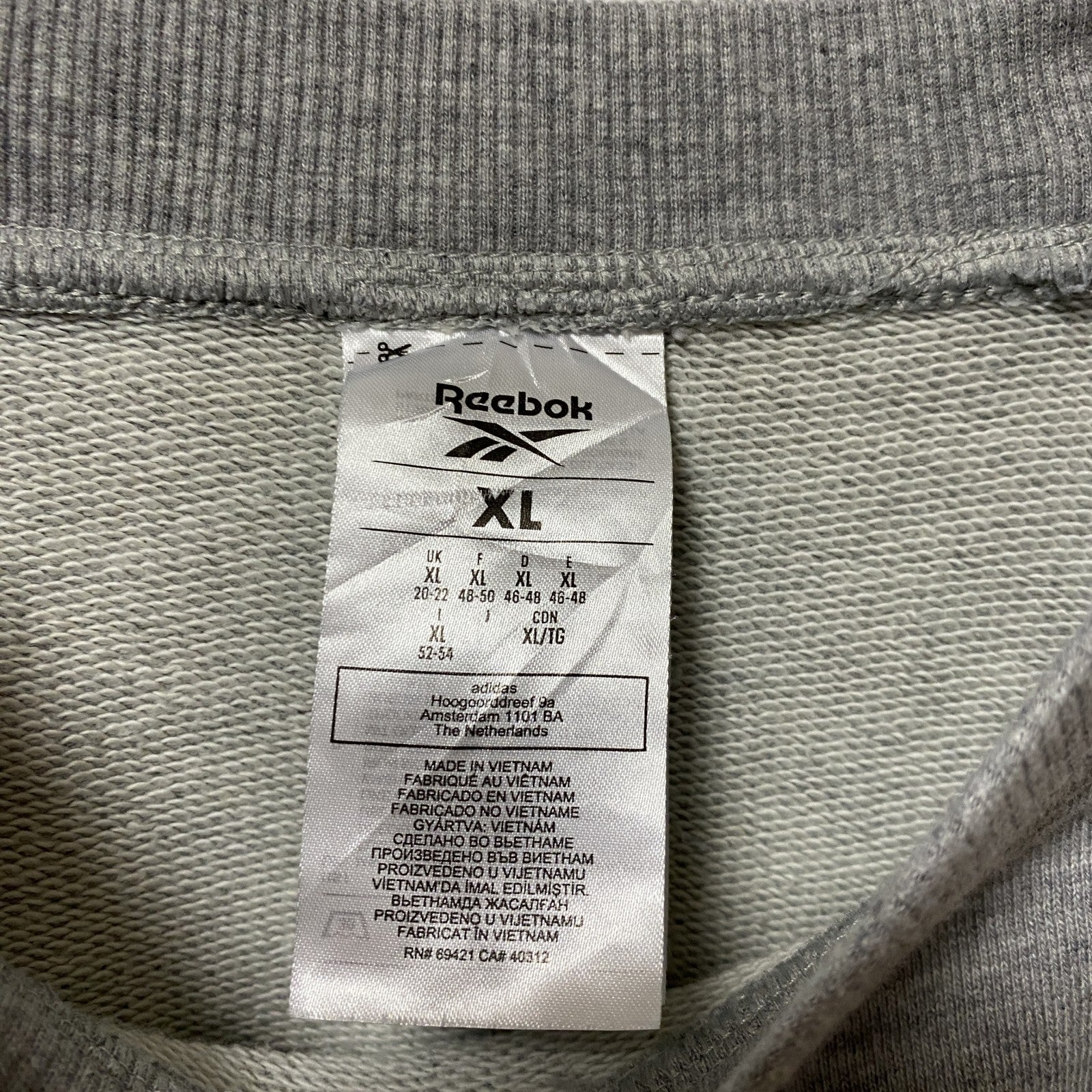 Reebok リーボック　長袖クルーネックワンポイントロゴ刺繍スウェット　トレーナー　オーバーサイズ　グレー　灰色　　古着