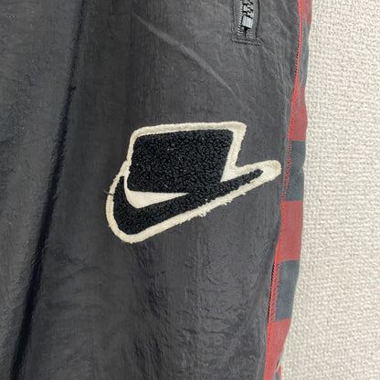NIKE　ナイキ　ナイロンパンツ　トラックパンツ　ジャージパンツ　黒　ブラック　2XLサイズ
