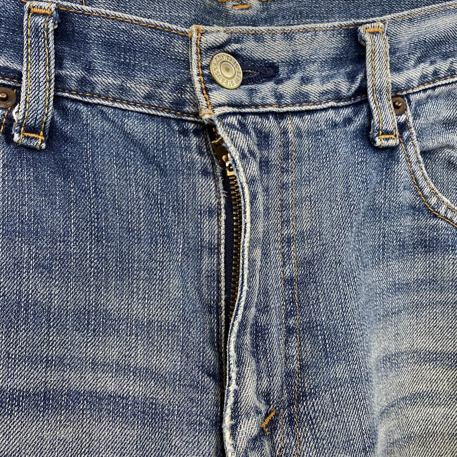 Levi’s　リーバイス　533　デニムパンツ/ダメージジーンズ　縦落ち　鬼ヒゲ　ジップフライ　インディゴ　W31サイズ　古着