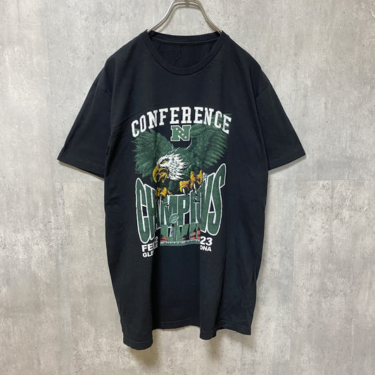 古着 used　PHILADELPHIA EAGLES　NFL CHAMPIONS　アメフト　半袖プリントTシャツ　黒　ブラック