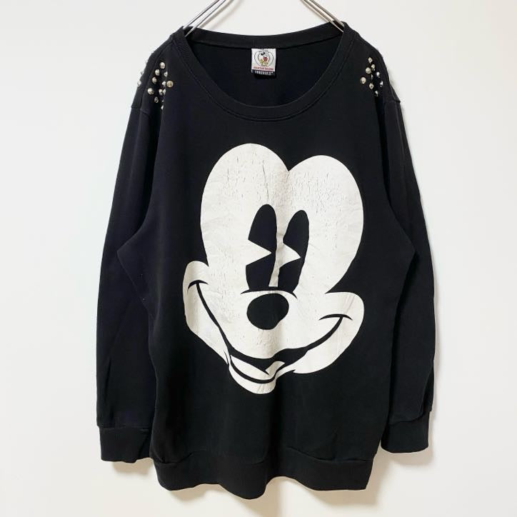 古着 used FOREVER21 DISNEY　ディズニー　長袖ビッグミッキープリントスウェット　トレーナー　スタッズ　ブラック