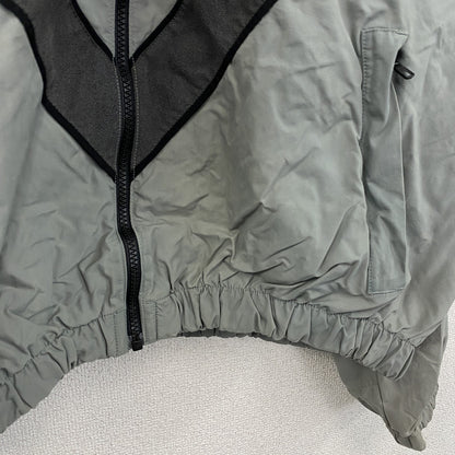 00s　米軍　U.S.ARMY　トレーニングジャケット　ナイロンジャケット　ヴィンテージ　灰色　グレー　Mサイズ