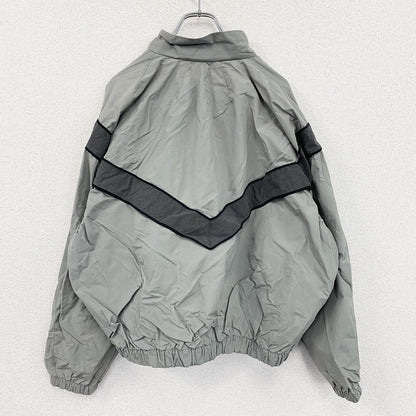 00s　米軍　U.S.ARMY　トレーニングジャケット　ナイロンジャケット　ヴィンテージ　灰色　グレー　Mサイズ
