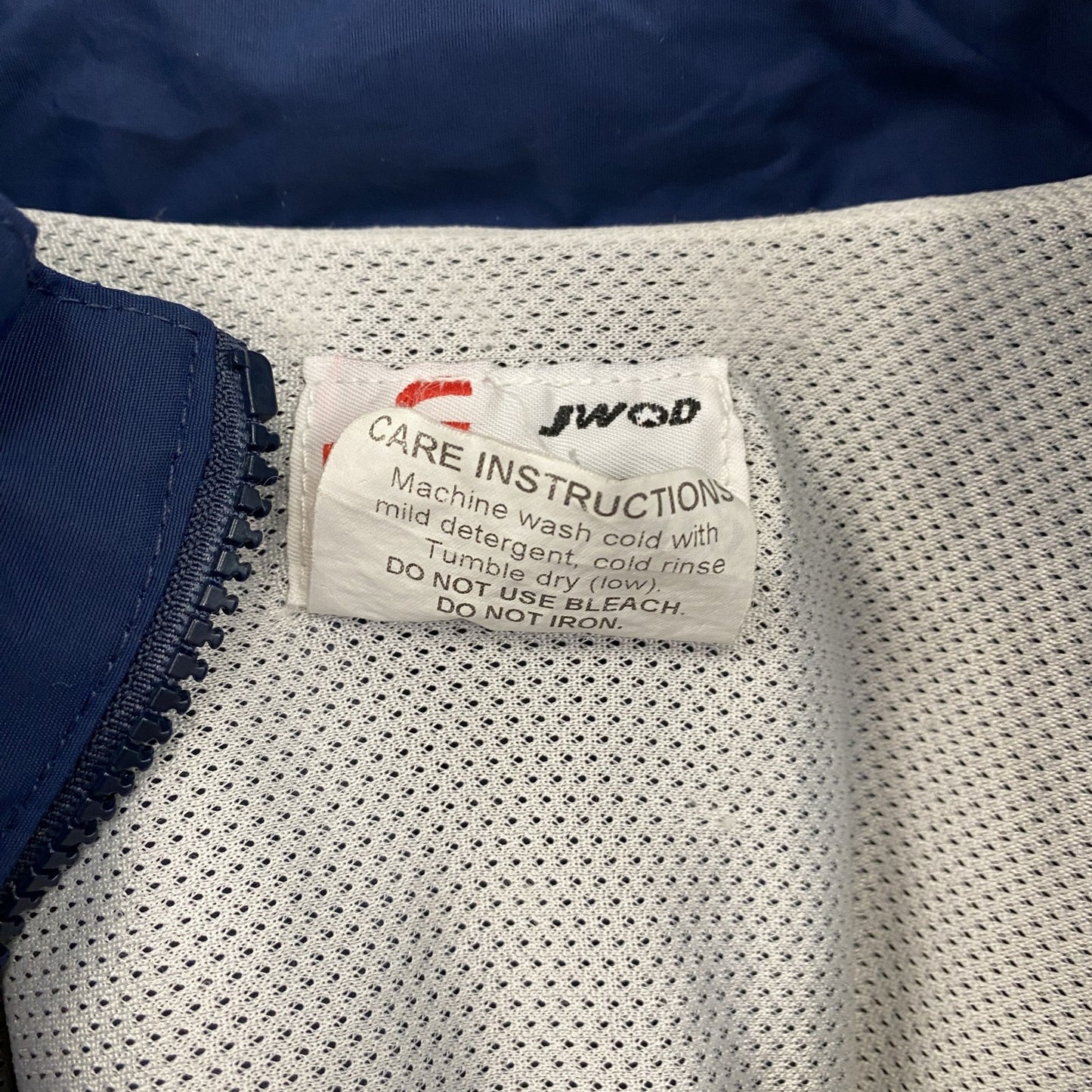 00s　U.S.AIR FORCE　PTU　トレーニングジャケット　ナイロンジャケット　米軍　紺　ネイビー　Sサイズ