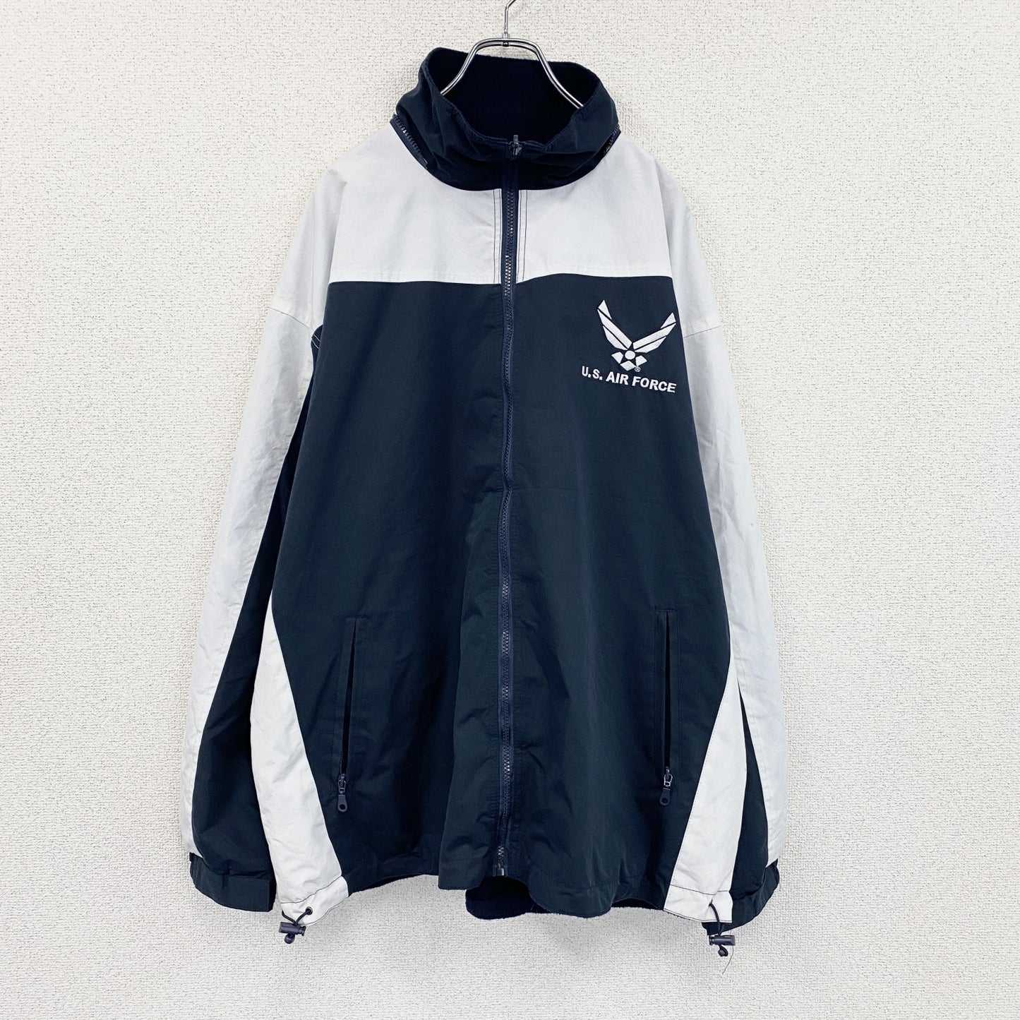 U.S.AIR FORCE　PTU　トレーニングジャケット　ナイロンジャケット　ミリタリー　米軍　ネイビー　XLサイズ