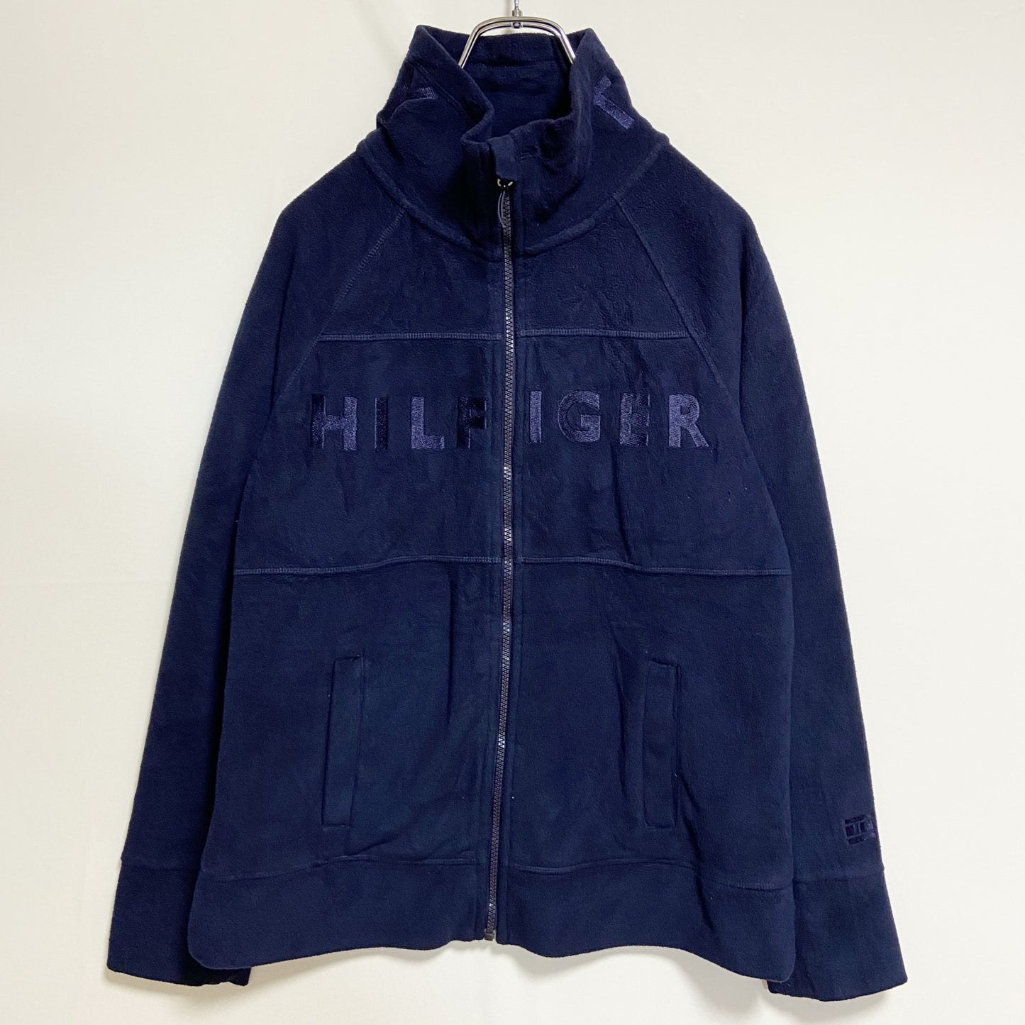 古着 used　トミーヒルフィガースポーツ　長袖フルジップフリースジャケット　紺　ネイビー　ハイネック　ポイント刺繡ロゴ　Mサイズ
