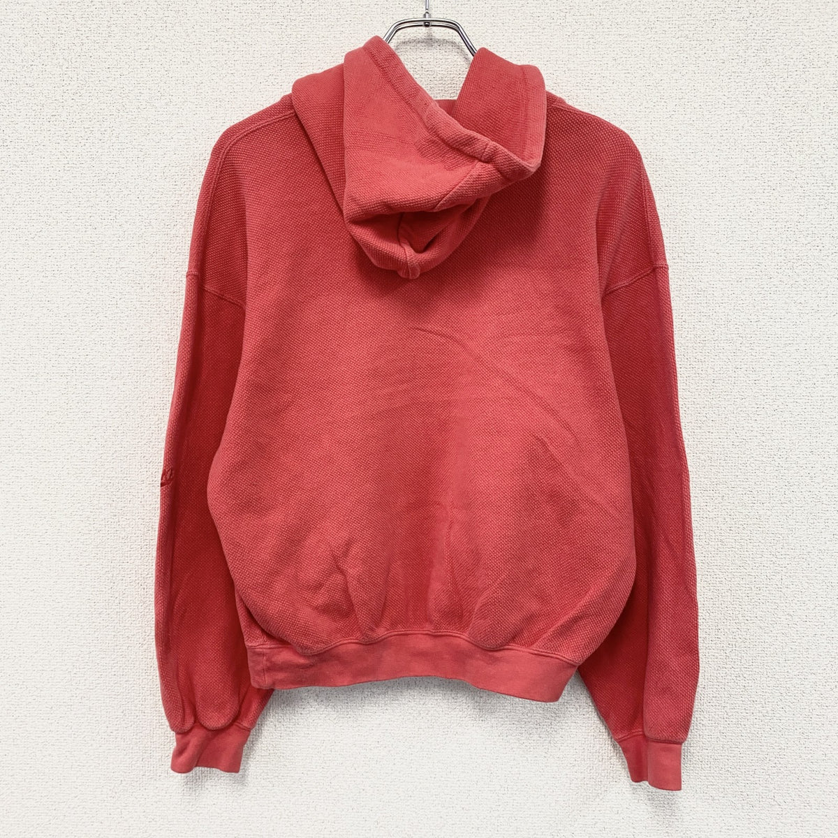 NIKE　ナイキ　スウェットパーカー/フーディー　赤　レッド　Mサイズ トレーナー スウェットトップス フード付き 古着