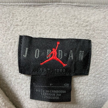 古着 used　NIKE　JORDAN ナイキジョーダン　長袖ジャンプマンロゴプリントプルオーバー　フーディー　Sサイズ