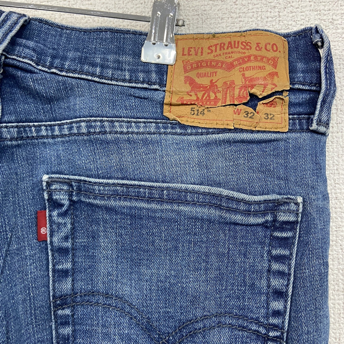 Levi’s　リーバイス　514　デニムパンツ/ジーンズ　ジップフライ　縦落ち　インディゴ　W32サイズ　古着