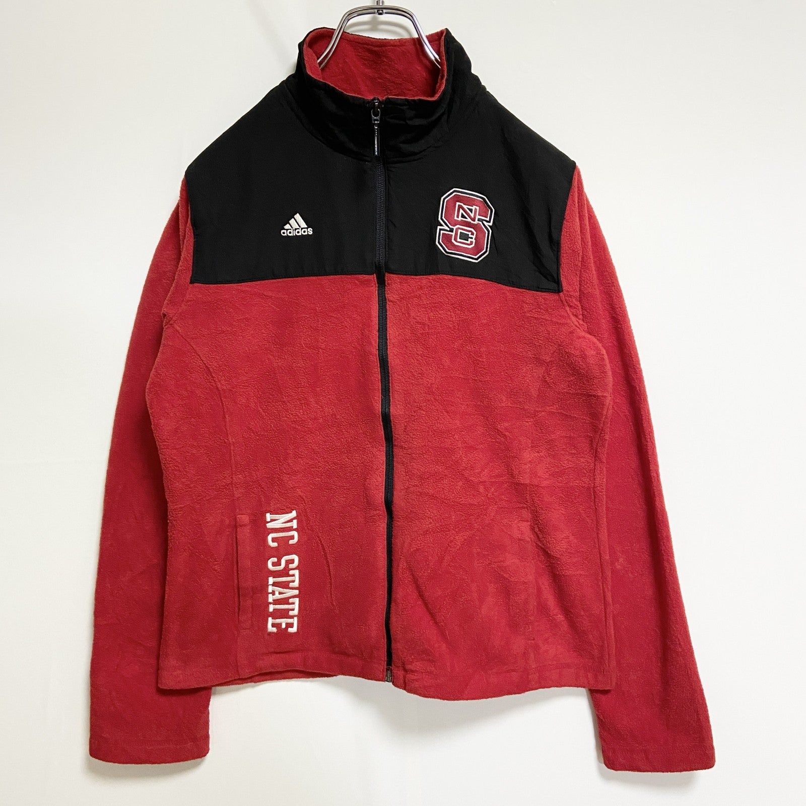 Adidas アディダス　長袖フルジップフリースジャケット　赤　レッド　ロゴ刺繍　NC STATE　Mサイズ　古着