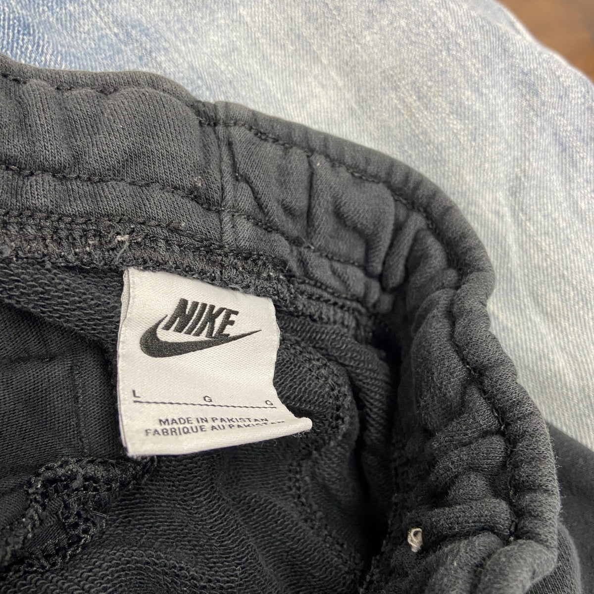 NIKE ナイキ　スウェットパンツ　スウッシュロゴ　黒　ブラック　Lサイズ　古着