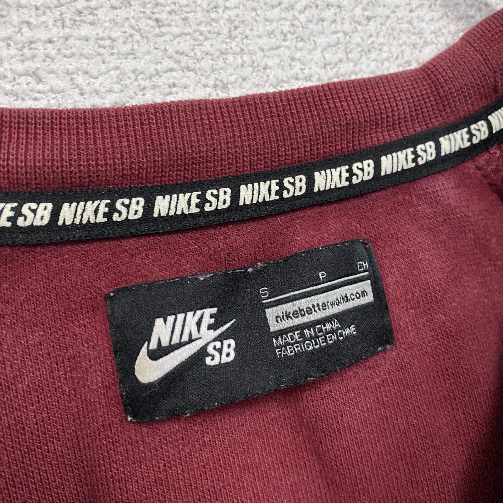 NIKE SB　ナイキエスビー　スウェット/トレーナー　朱色　ボルドー　Sサイズ　古着
