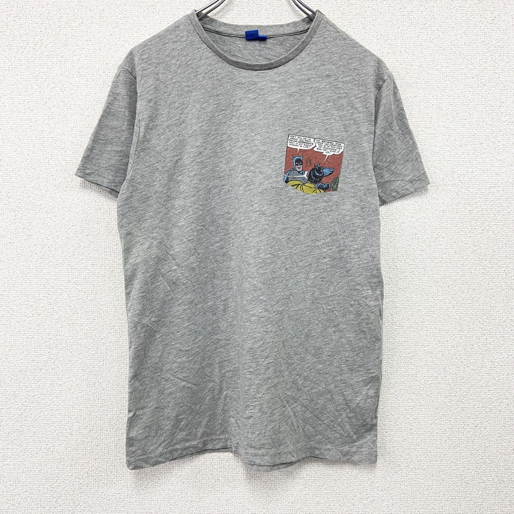 BATMAN　バットマン　半袖プリントTシャツ　キャラクターT　アニメT　灰色　グレー　Mサイズ　古着