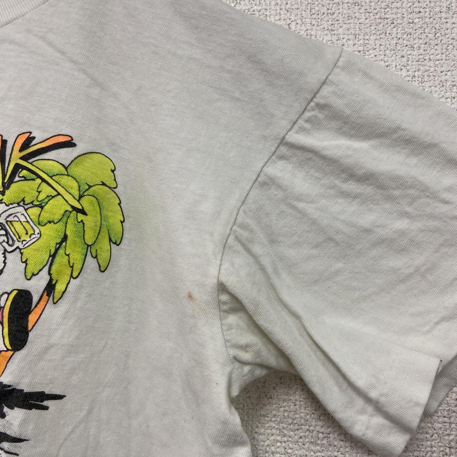 90s～　LESMORE　半袖プリントTシャツ　染み込みプリント　ヴィンテージ　白　ホワイト　Mサイズ　古着