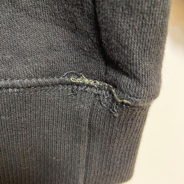 THREADFAST　長袖ロゴプリントスウェット　トレーナー　クルーネック　黒　ブラック　レトロ　Lサイズ　古着