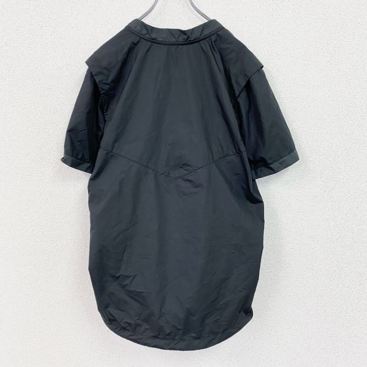 NIKE　ナイキ　半袖ナイロンプルオーバー　黒　ブラック　Mサイズ