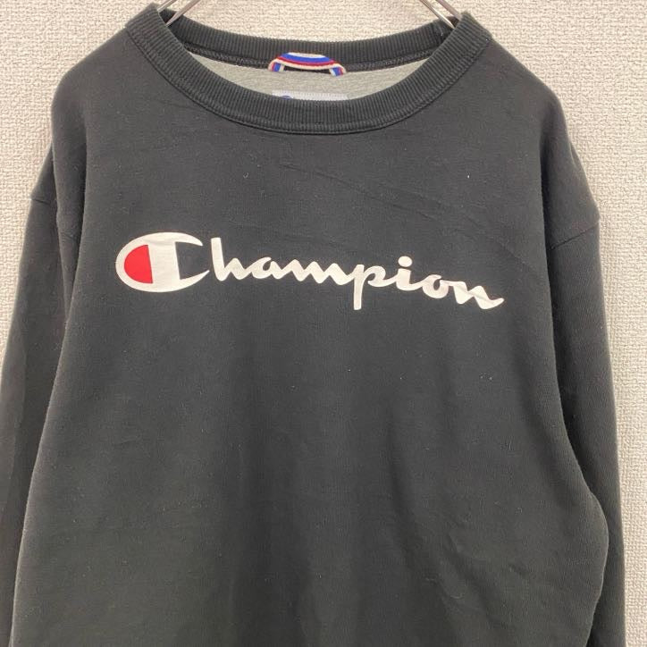 Champion　チャンピオン　スウェット/トレーナー　デカロゴ　刺繍ロゴ　現行　黒　ブラック　Lサイズ　古着