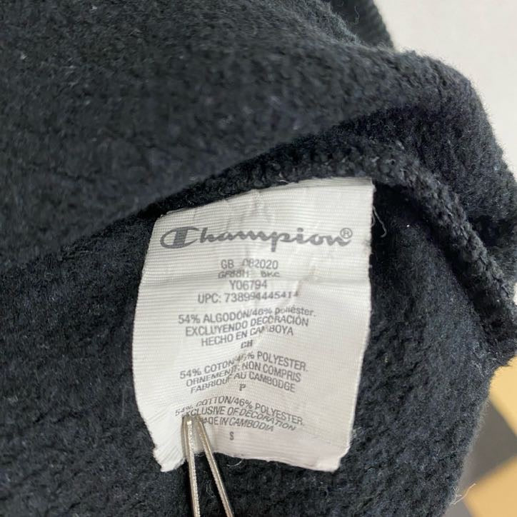 Champion　チャンピオン　スウェット/トレーナー　デカロゴ　刺繍ロゴ　現行　黒　ブラック　Lサイズ　古着