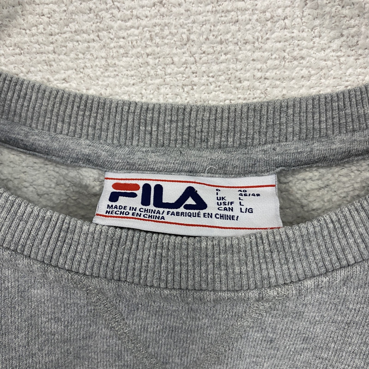FILA　フィラ　スウェット/トレーナー　前V　刺繍ロゴ　ワンポイント　スポーツミックス　ストリート　灰色　グレー　Lサイズ　古着