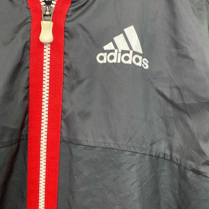 adidas　アディダス　ナイロンジャケット　フルジップ　黒　ブラック　Sサイズ　古着