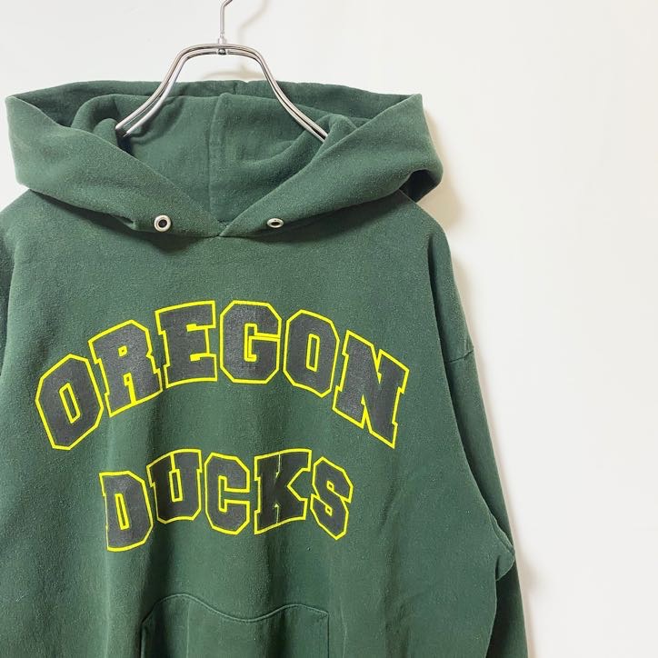 古着 used　Hanes　ヘインズ　長袖パーカー　ロゴプリントスウェット　OREGONDUCKS　緑　グリーン　秋冬服　Mサイズ