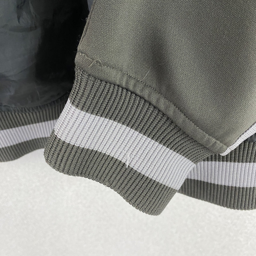 adidas　アディダス　トラックジャケット/ジャージ　デカロゴ　ダークグレー　Oサイズ　古着