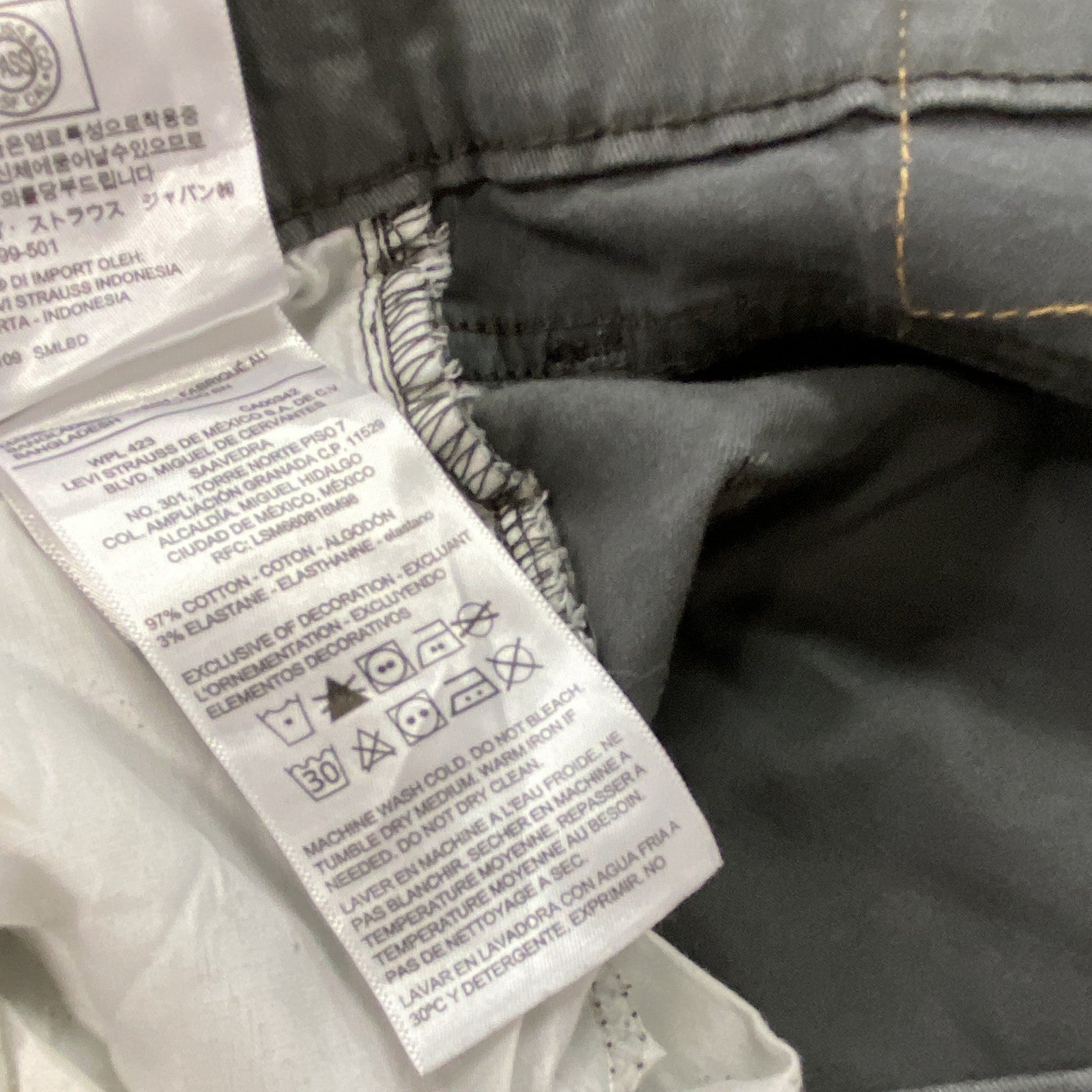Levi’s　リーバイス　511　ブラックデニムパンツ/ジーンズ　ジップフライ　黒　ブラック　W30サイズ　古着