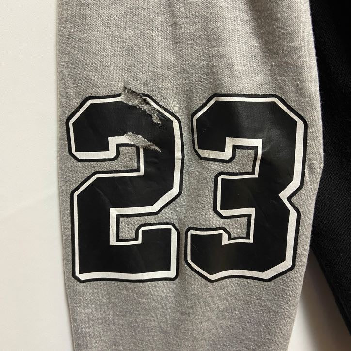 EIGHTBRAND　長袖スタジャン　バックプリント　バラ　ドクロ　黒　ブラック　秋冬服　Mサイズ　古着