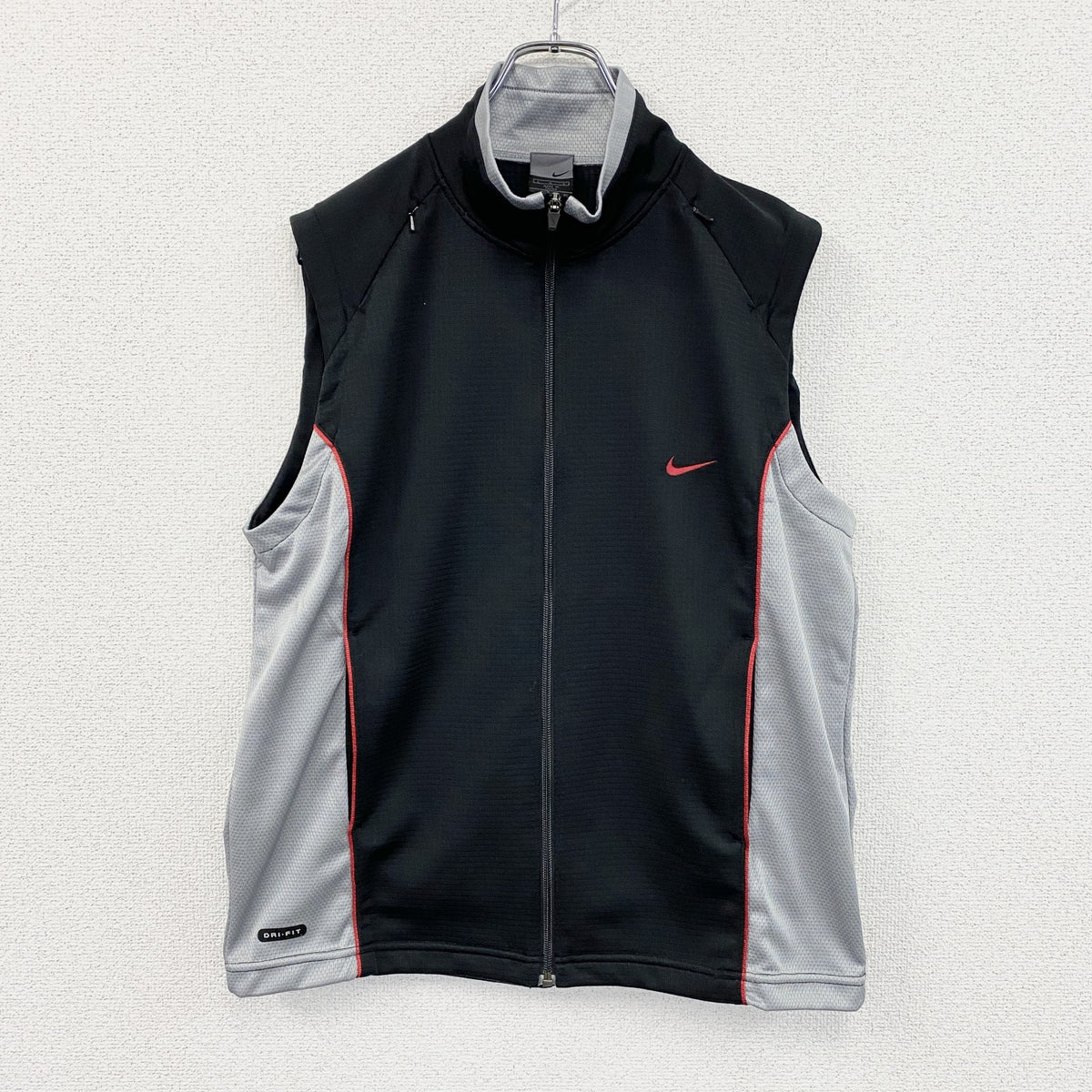00s　NIKE　ナイキ　DRI-FIT　フルジップベスト　スウッシュ　ヴィンテージ　黒　ブラック　Lサイズ　古着