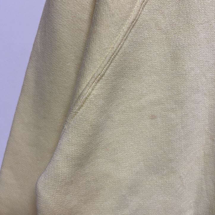 90s　長袖ワンポイント刺繍スウェット　トレーナー　黄色　イエロー　クルーネック　ラグランスリーブ　ヴィンテージ　Sサイズ　古着