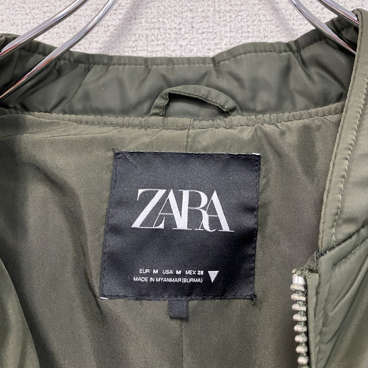 ZARA　ザラ　MA-1/ボンバージャケット　クロップド丈　カーキ　Mサイズ　古着