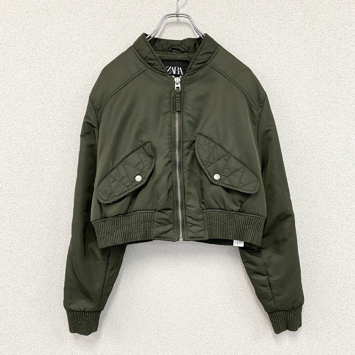 ZARA　ザラ　MA-1/ボンバージャケット　クロップド丈　カーキ　Mサイズ　古着