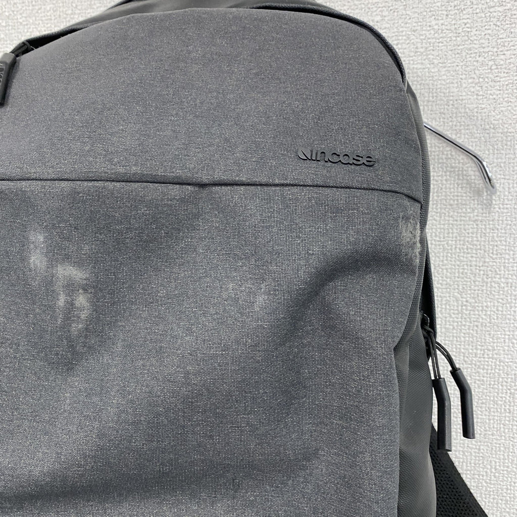 Incase　インケース　City Compact Backpack　リュック/バックパック　ダークグレー　古着