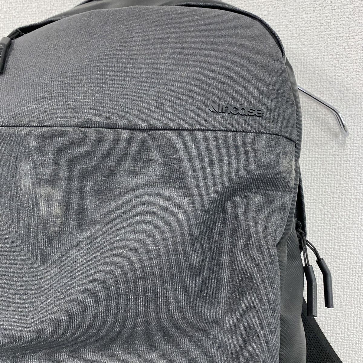 Incase　インケース　City Compact Backpack　リュック/バックパック　ダークグレー　古着
