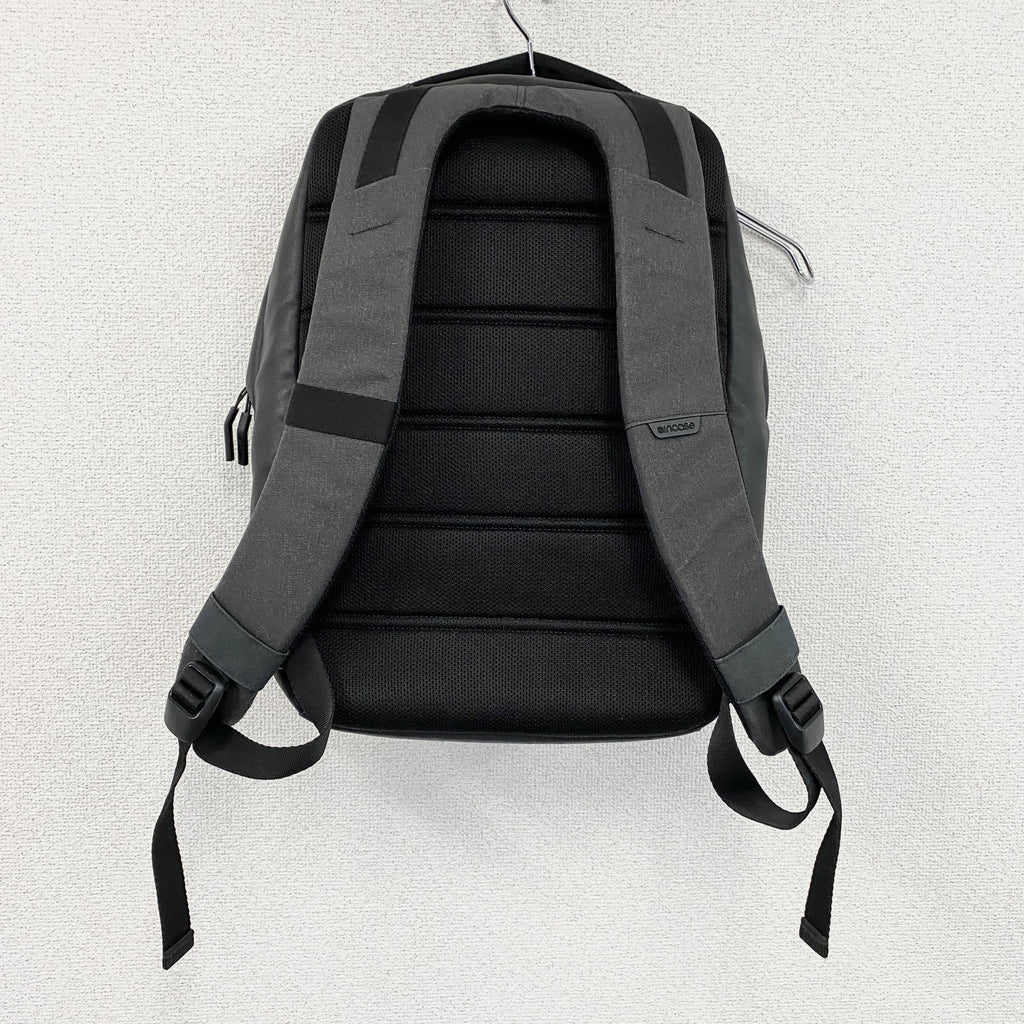 Incase　インケース　City Compact Backpack　リュック/バックパック　ダークグレー　古着