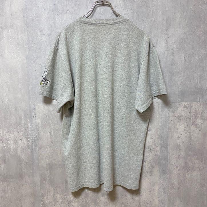NHL シカゴブラックホークス　アイスホッケー　半袖オフィシャルプリントTシャツ　スポーツ　グレー　灰色　Lサイズ　古着