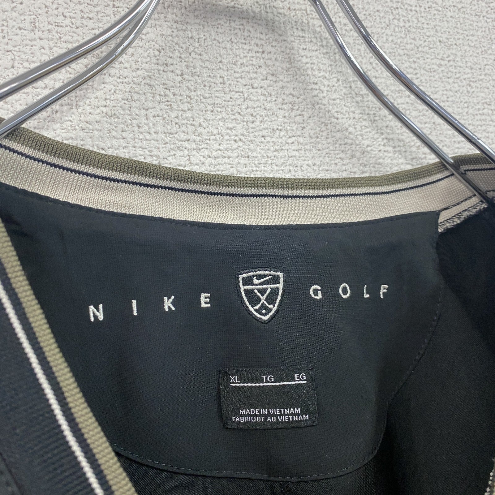 NIKE GOLF　ナイキゴルフ　プルオーバージャケット　黒　ブラック　XLサイズ　古着