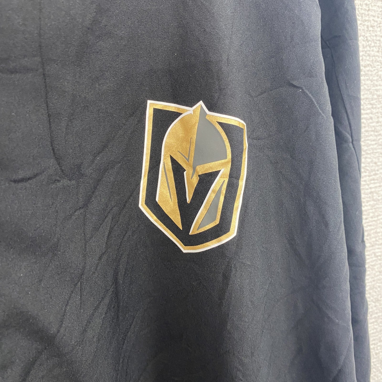 adidas　アディダス　プルオーバージャケット　ハーフジップ　ワンポイント　NHL　黒　ブラック　Lサイズ　古着