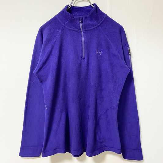 古着 used　UNDER ARMOUR アンダーアーマー　長袖ハーフジップフリースジャケット　紫　ロゴ刺 ハイネック　Mサイズ