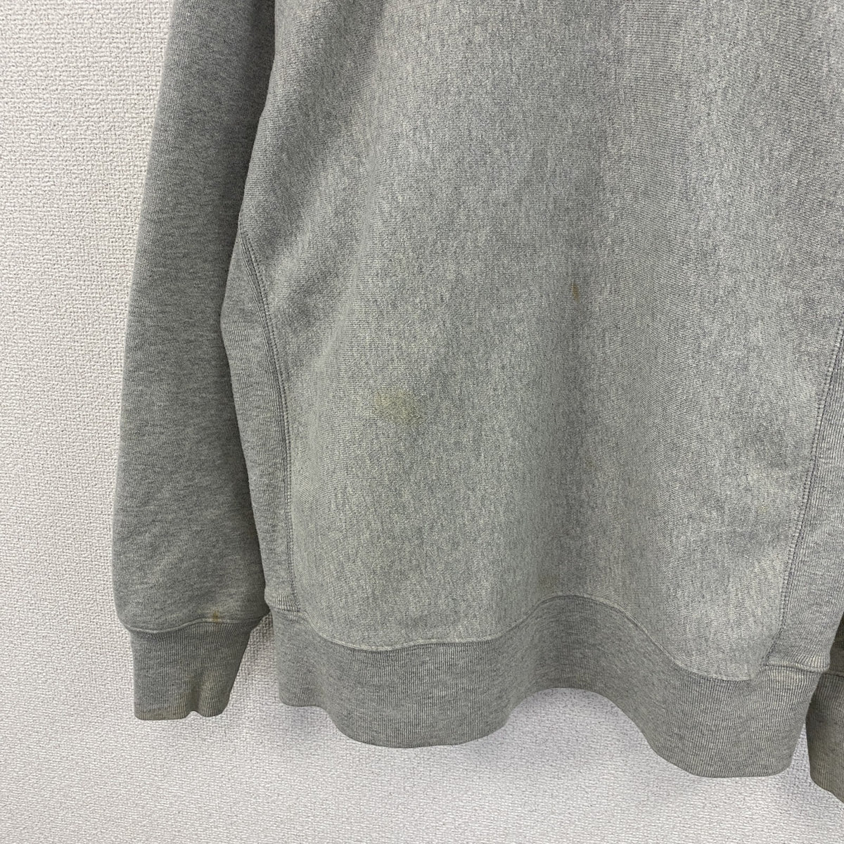 Champion　チャンピオン　リバースウィーブ　スウェットパーカー/フーディー　刺繍ロゴ　現行　灰色　グレー　Lサイズ　古着