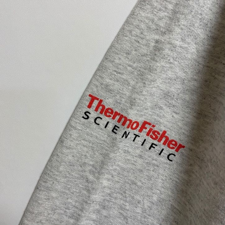 古着 used　JERZEES　ジャージーズ　長袖プリントスウェット　トレーナー　クルーネック　雪　グレー　灰色　秋冬服　Mサイズ