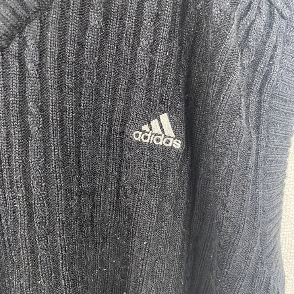 adidas　アディダス　アクリルニットベスト　Vネック　ワンポイント刺繍ロゴ　黒　ブラック　古着