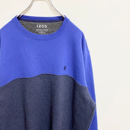 古着 used　IZOD　アイゾッド　長袖ワンポイント刺繍スウェット　トレーナー　クルーネック　ネイビー　秋冬服　XLサイズ